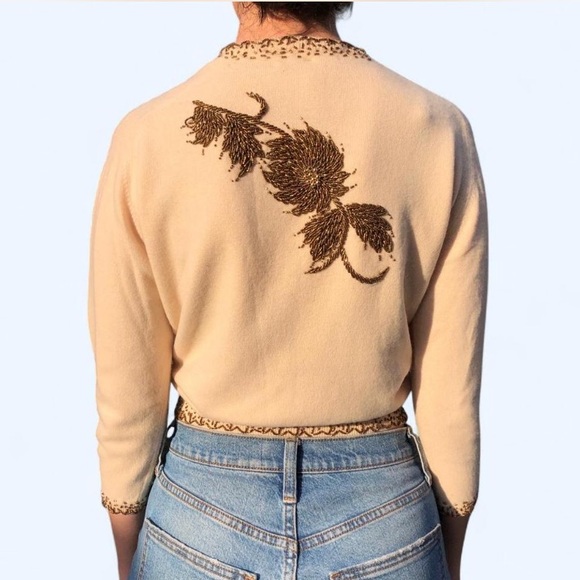 Pringle of Scotland Women’s Cream and Beaded Floral Cashmere Cardigan - Picture 3 of 8